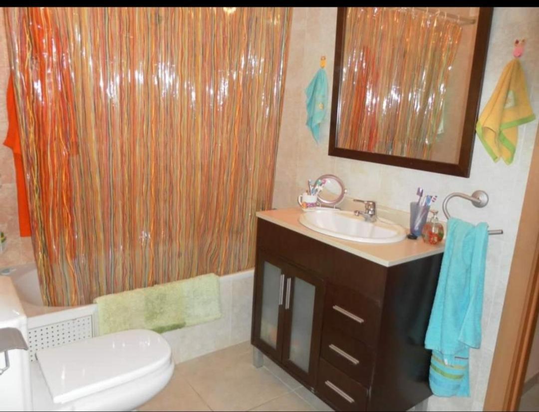 Apartamento Con Terraza Y Acceso Directo A La Piscina Y A 50 M De La Playa Miami Playa Exterior photo