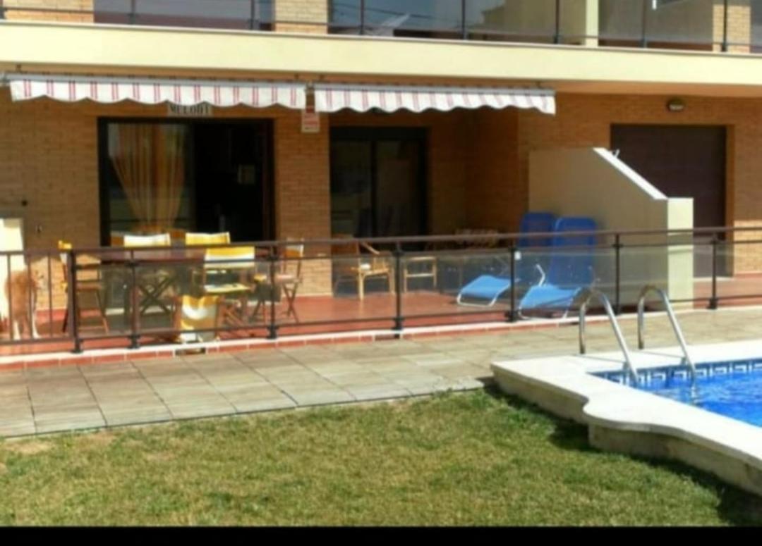 Apartamento Con Terraza Y Acceso Directo A La Piscina Y A 50 M De La Playa Miami Playa Room photo